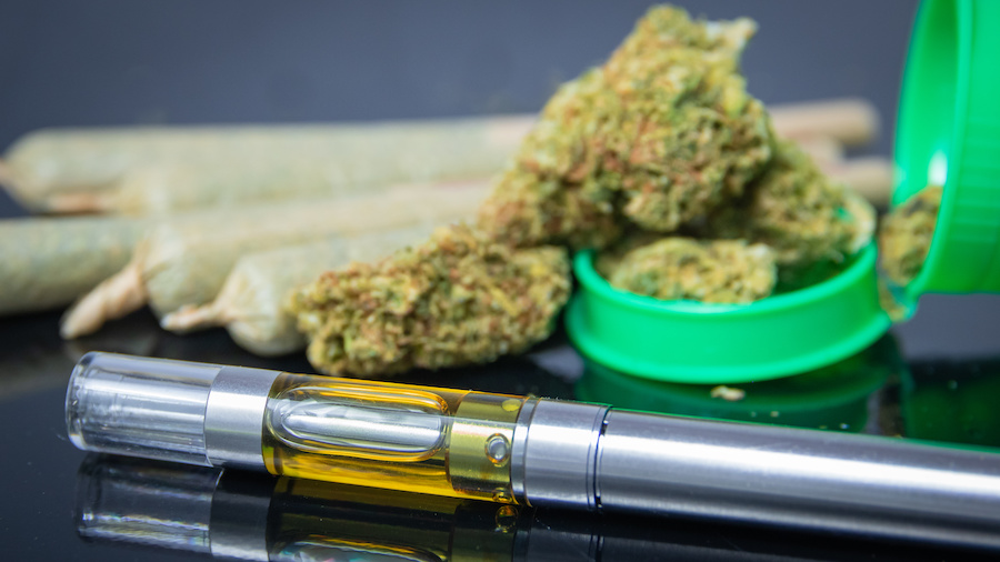 THCA Vape for Pain Relief: A Natural Alternative